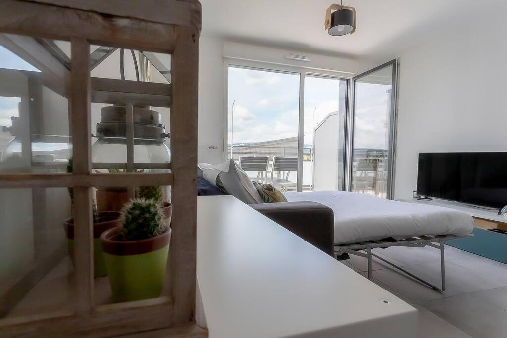 Le Nid Des Romains - T2 Neuf - Balcon - Vue 阿讷西 外观 照片